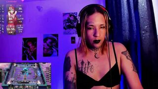 Gamer_and_cosplay - [Trannies Stripchat] young role-play dildo-or-vibrator dirty-talk