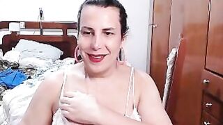 LauraVicttoria361215 - [Trannies Stripchat] curvy sex-toys white brazilian