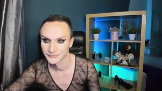 Cristal_Connors - [Trannies Stripchat] topless humiliation mtf tv