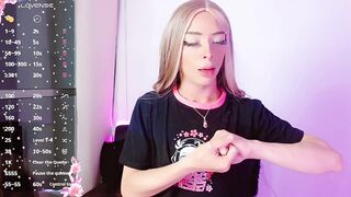 leisy_dhaniels - [Trannies Stripchat] humiliation shemale blowjob ftm