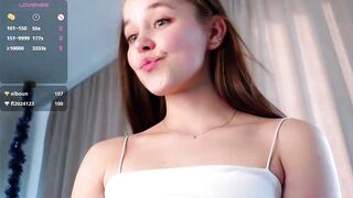 FalineDowlen - [Stripchat Leaks] cam2cam small-audience teens cam2cam