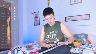 aron_wi - [New Stripchat] twerk topless topless ts