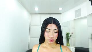 KylieJenner_01 - [Trannies Stripchat] rimming cam2cam orgasm outdoor